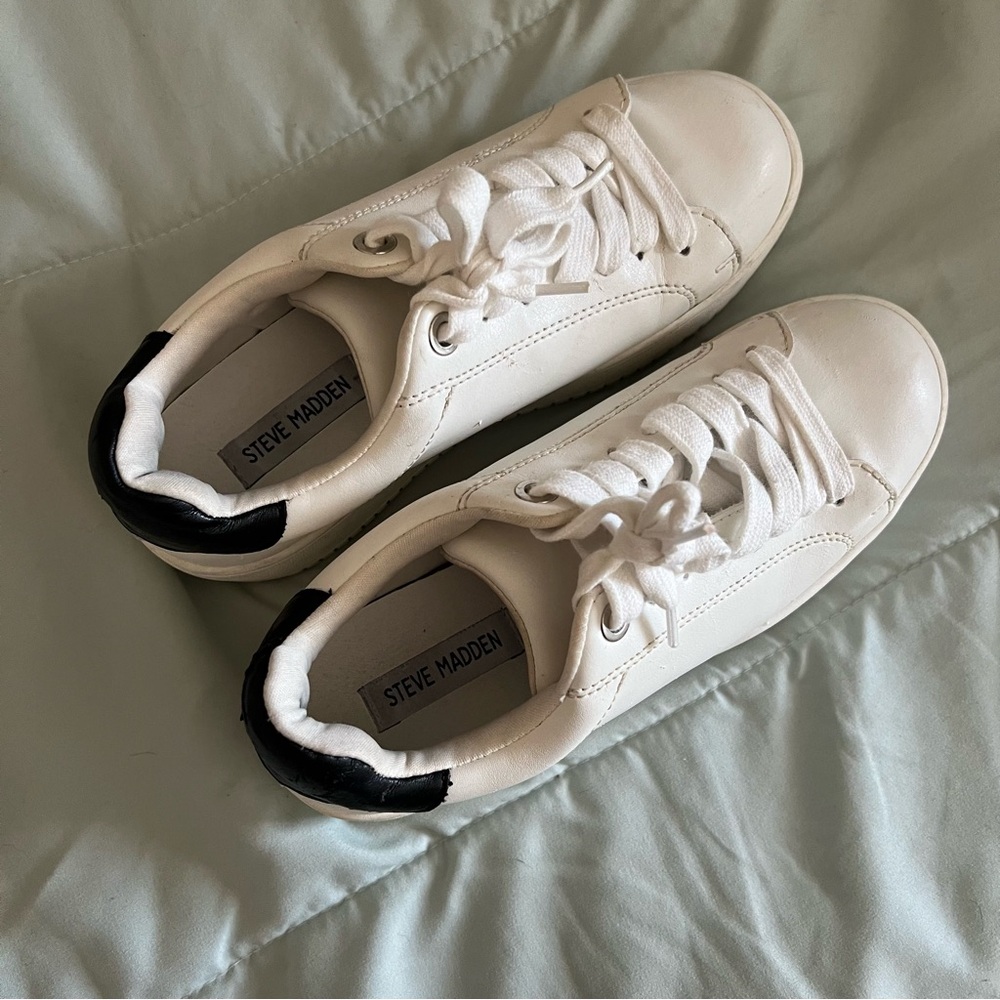 Steve Madden Rockaway White Sneakers with Black Accents